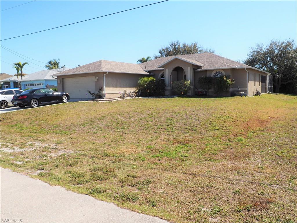 CAPE CORAL - Residential