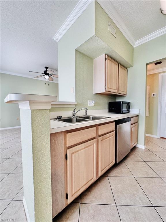 THE TIDES AT PELICAN LANDING - Residential Lease