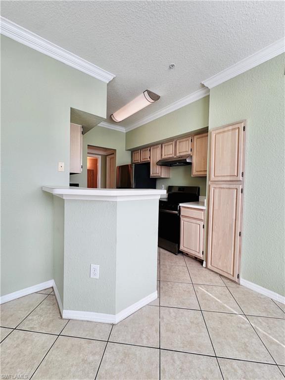 THE TIDES AT PELICAN LANDING - Residential Lease