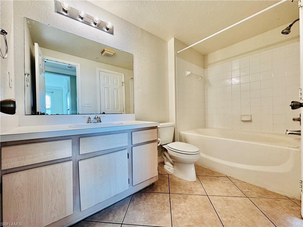 THE TIDES AT PELICAN LANDING - Residential Lease