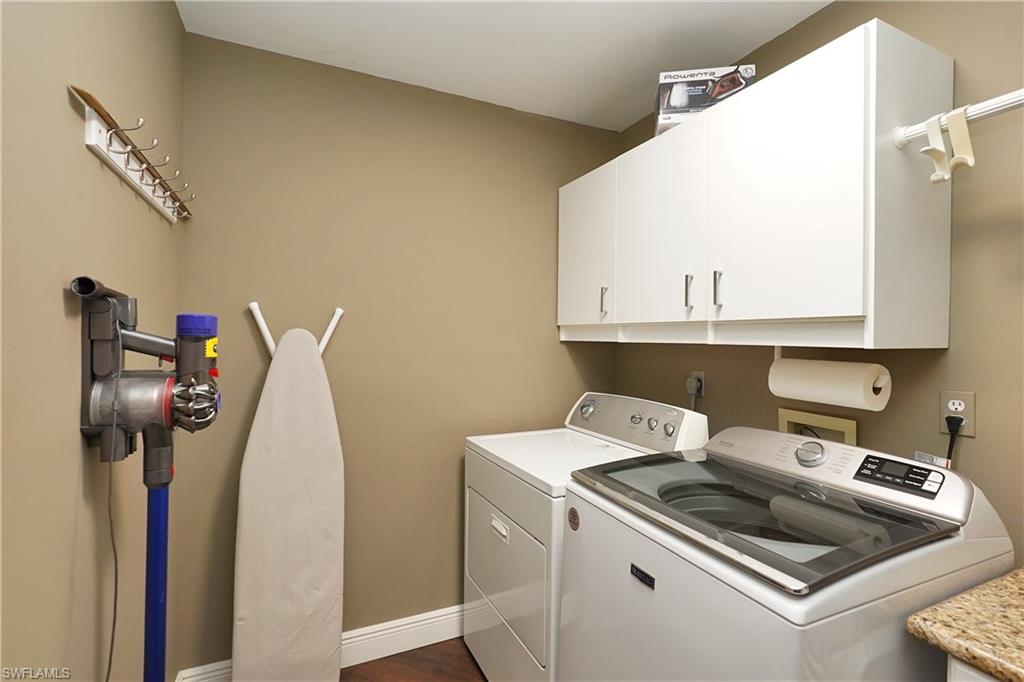 OLDE HICKORY GOLF & COUNTRY CLUB - Residential