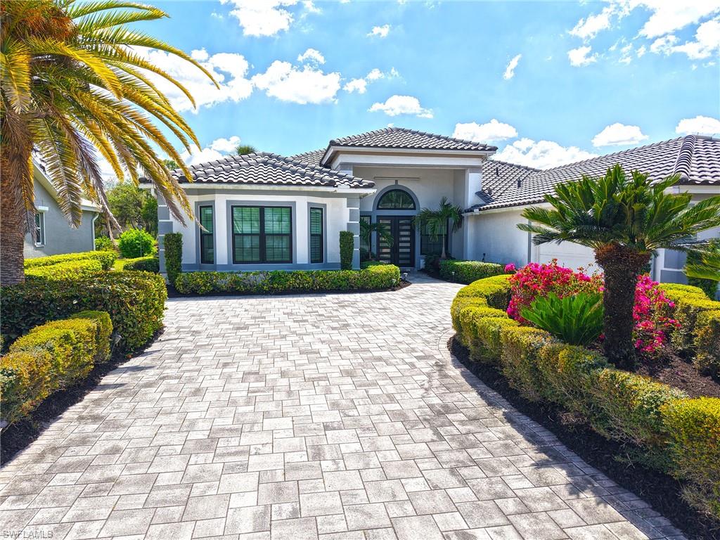 OLDE HICKORY GOLF & COUNTRY CLUB - Residential