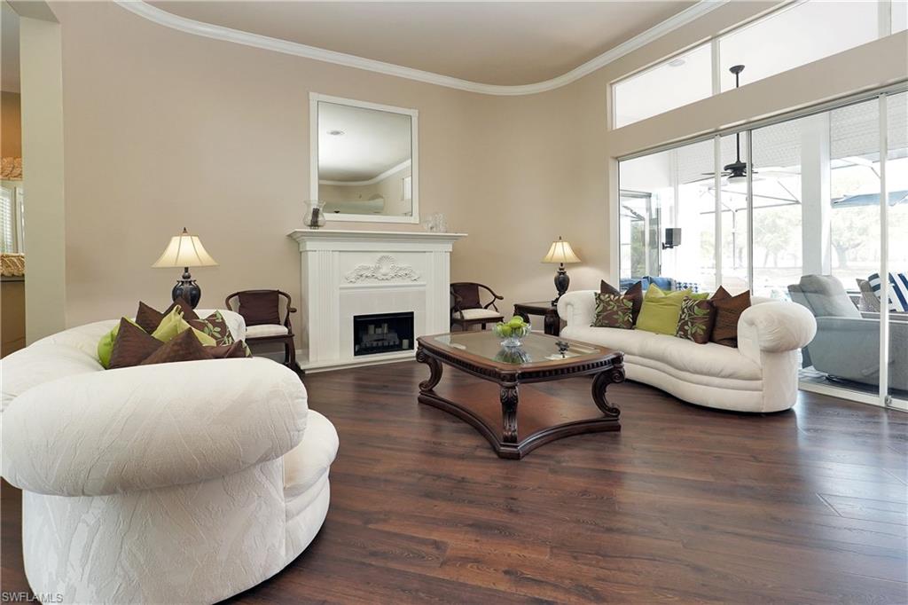 OLDE HICKORY GOLF & COUNTRY CLUB - Residential