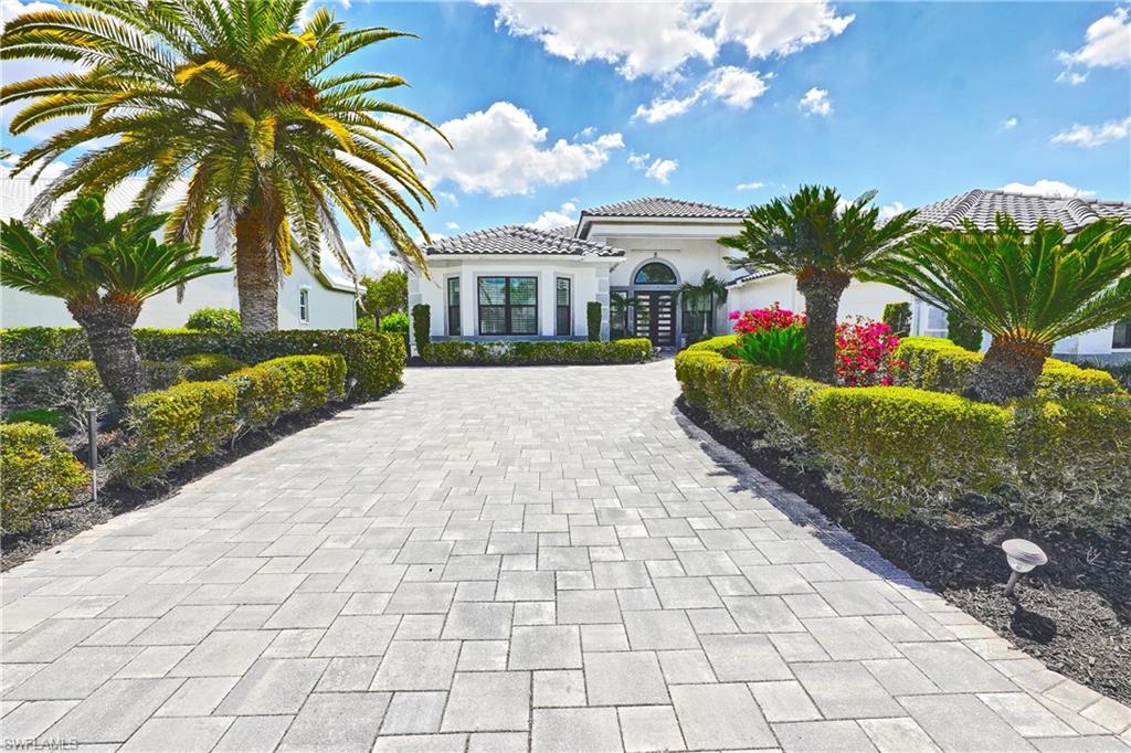 OLDE HICKORY GOLF & COUNTRY CLUB - Residential