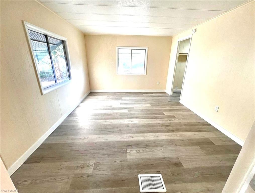 BROOK PINES - Residential