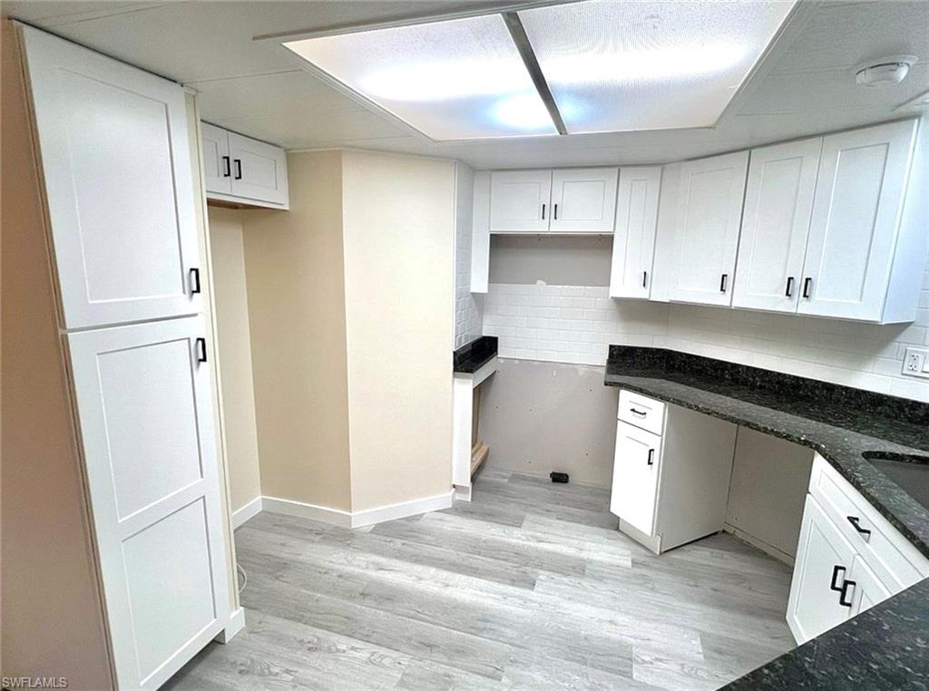 BROOK PINES - Residential