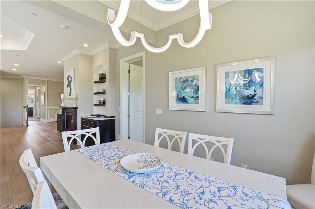 ESPLANADE - Residential