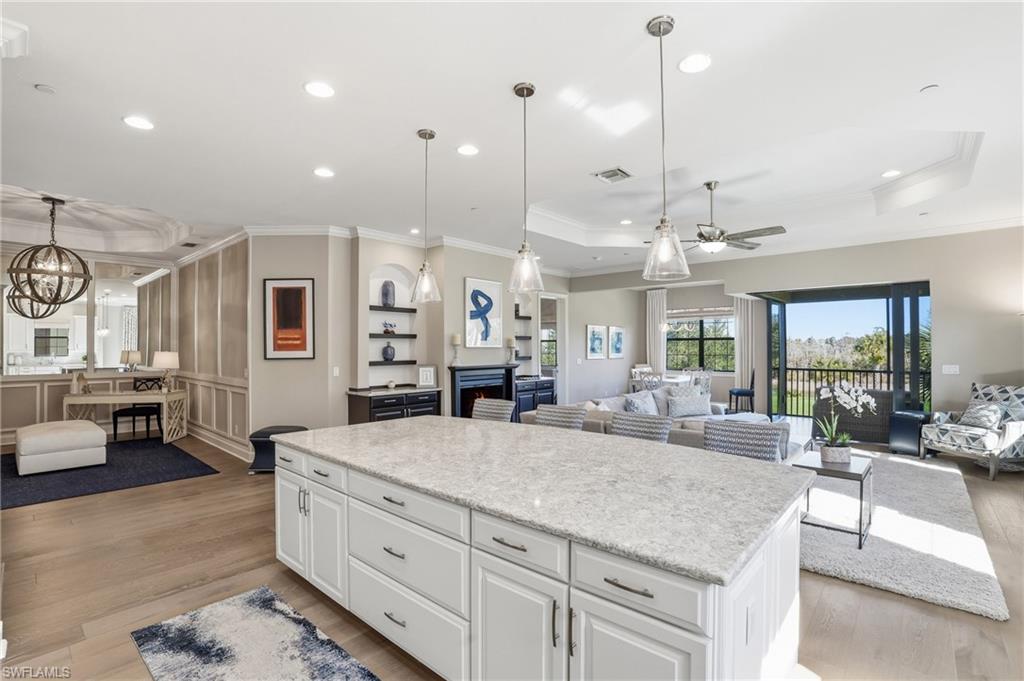 ESPLANADE - Residential