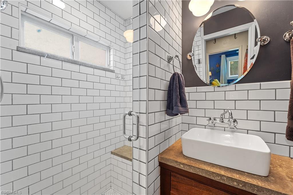 VAL-MAR VILLAGE - Residential