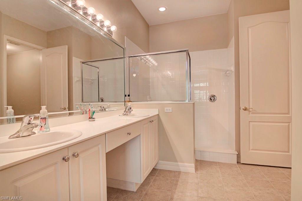 JONATHANS BAY - Residential