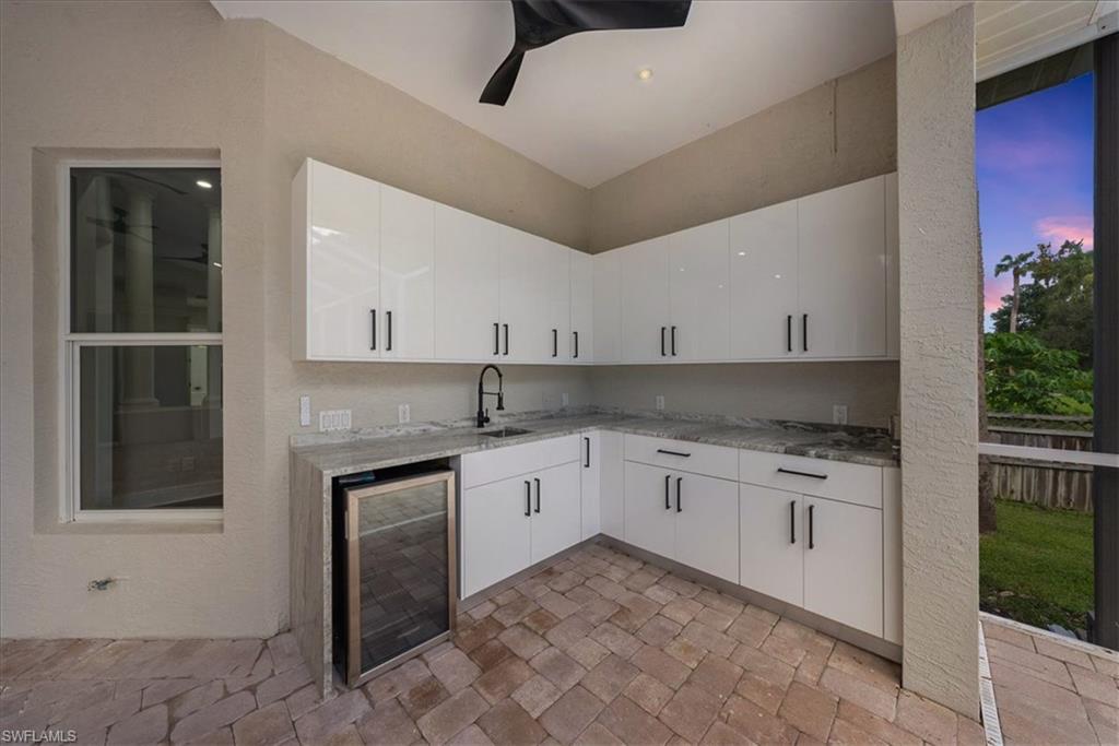 SKYLINE WOODS - Residential