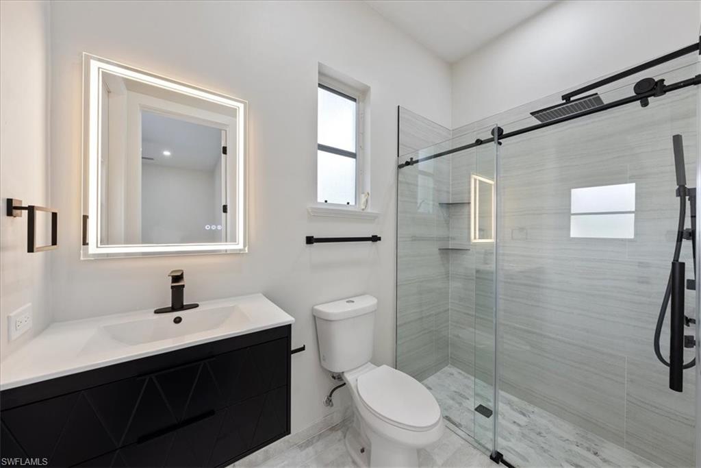 SKYLINE WOODS - Residential