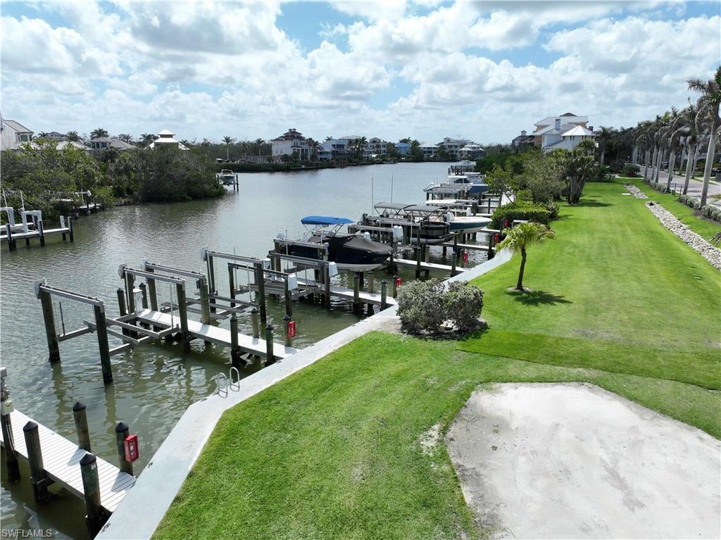 175 Barefoot CIR