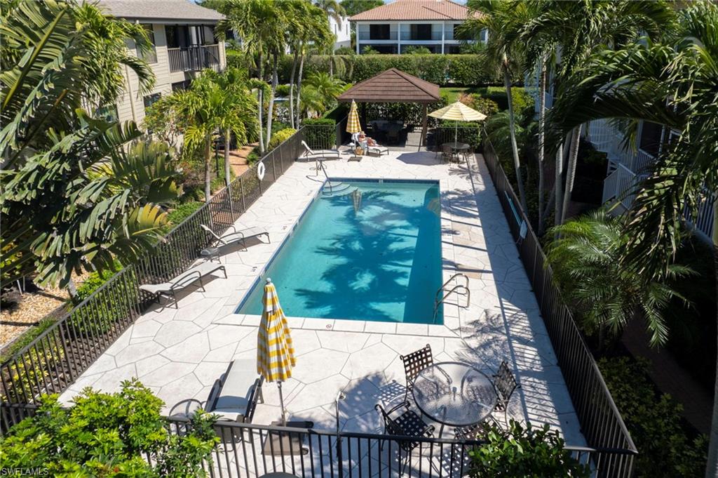 ST CHARLES - Residential