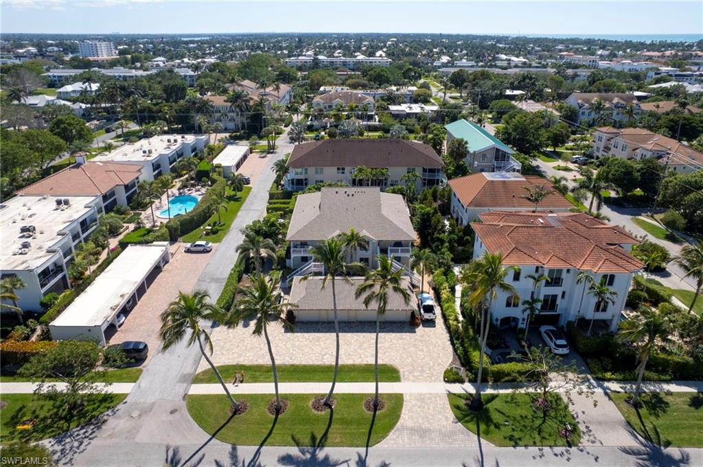 ST CHARLES - Residential