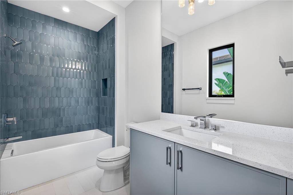 LUCARNO - Residential