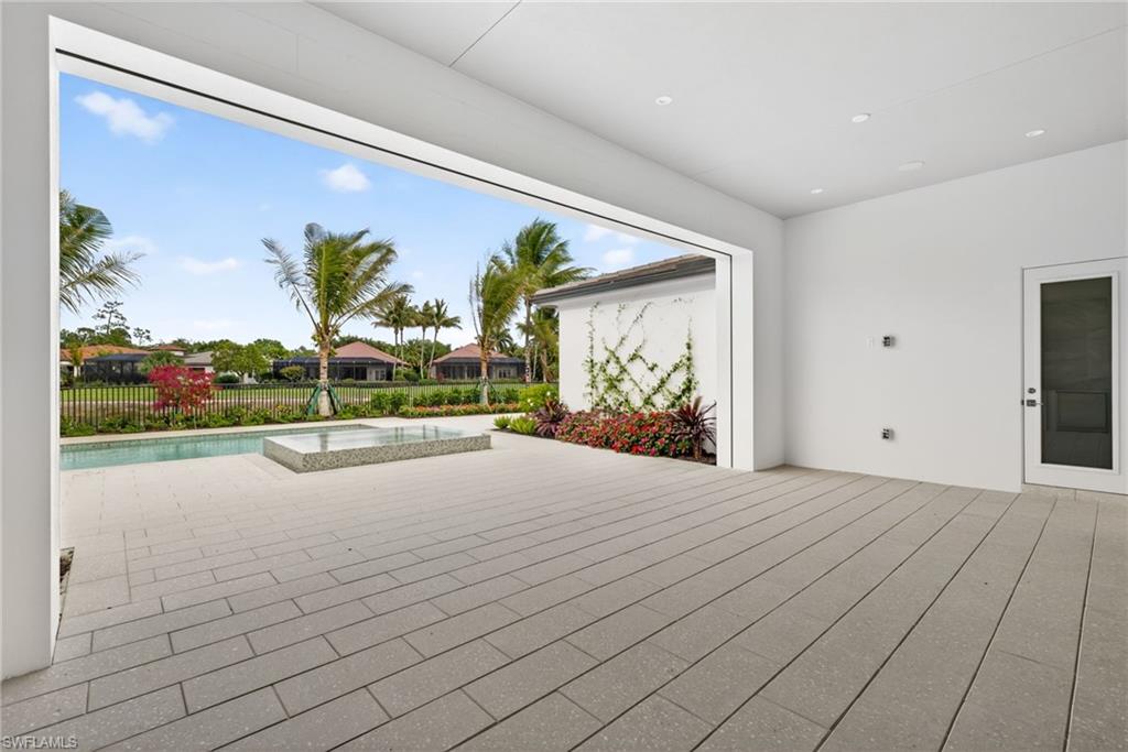 LUCARNO - Residential