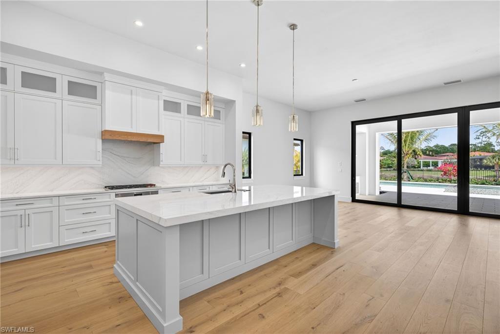 LUCARNO - Residential