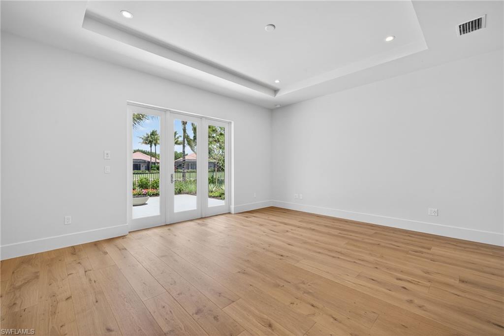 LUCARNO - Residential