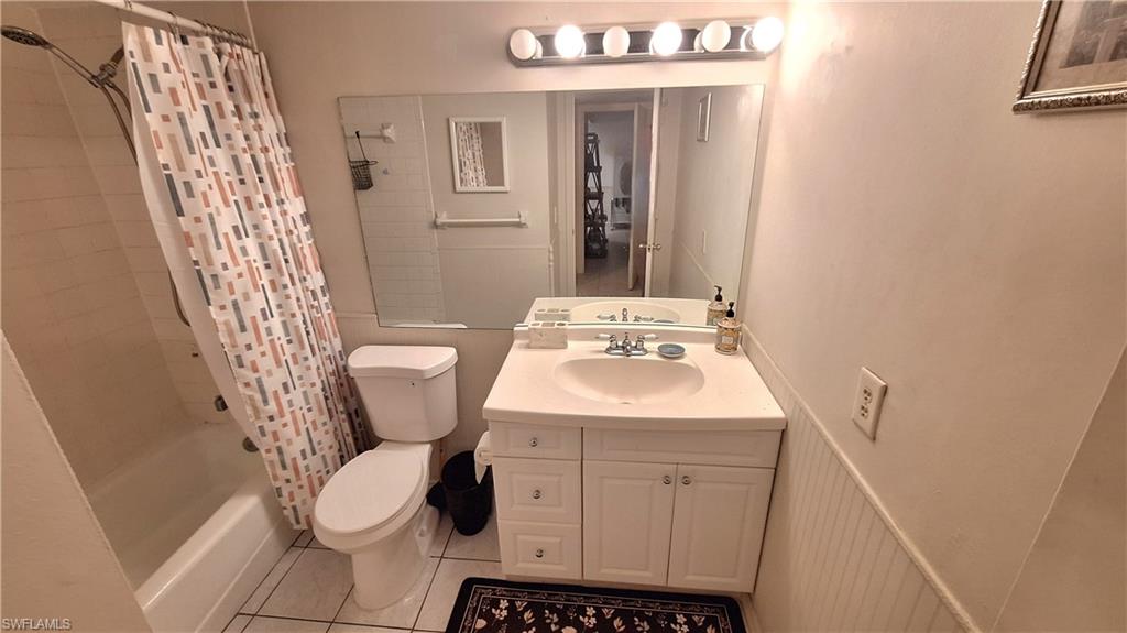 NAPLES BATH AND TENNIS CLUB - Residential