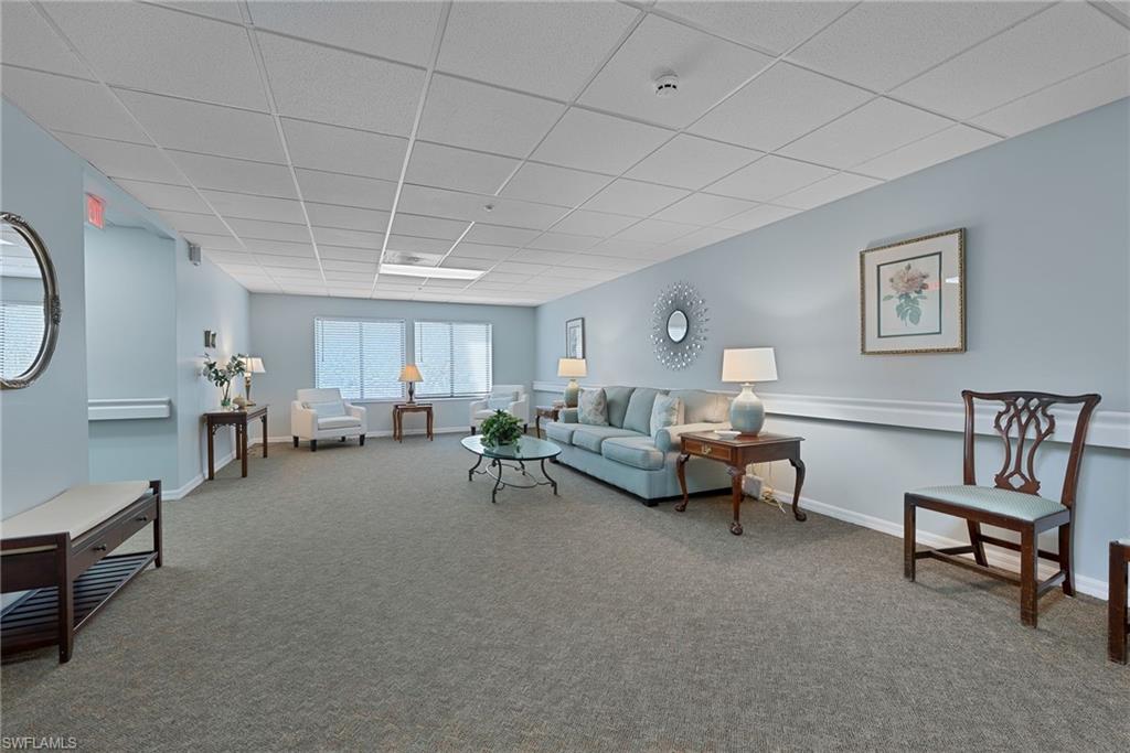 ARBOR TRACE - Residential