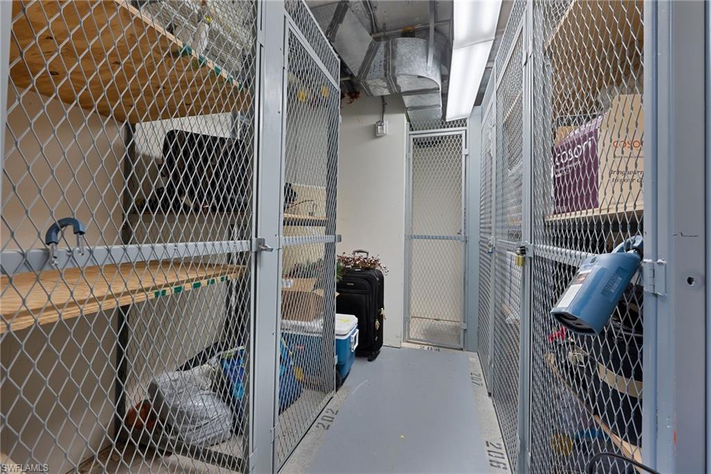 ARBOR TRACE - Residential