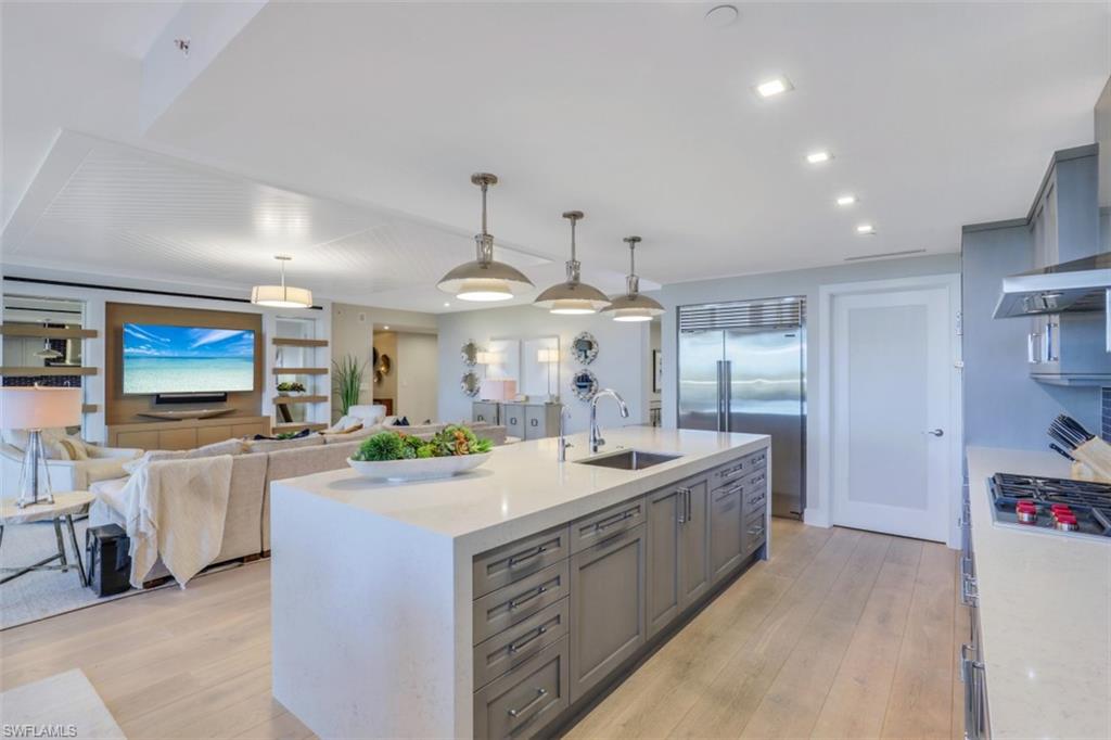 KALEA BAY TOWER 100 - Residential