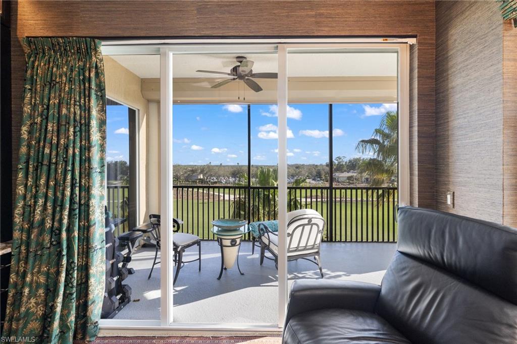 VISTA POINTE - Residential