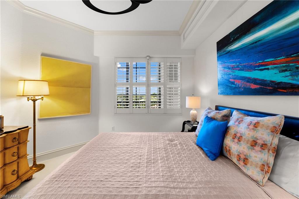 VISTA POINTE - Residential