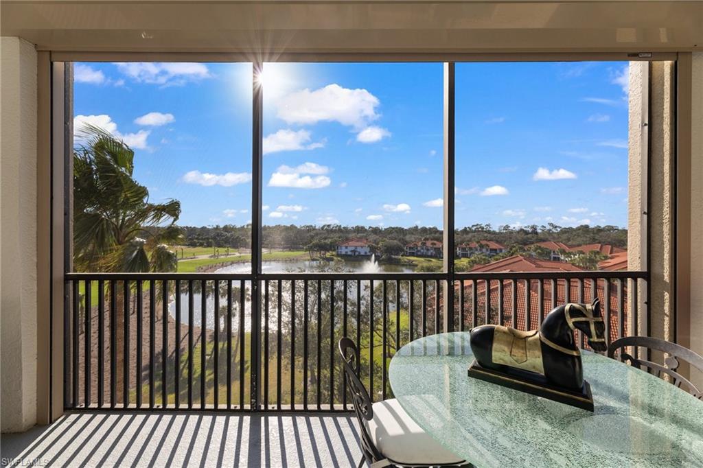 VISTA POINTE - Residential