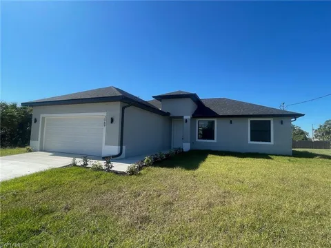2016 Hercules Rd, Labelle, FL 33935 - MLS#: 225007065