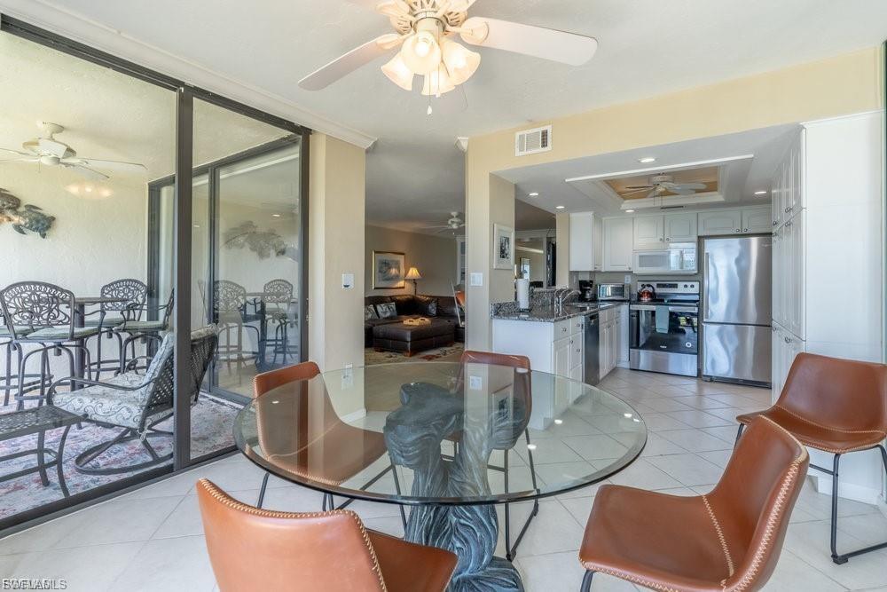 BAYSHORES - Residential Lease