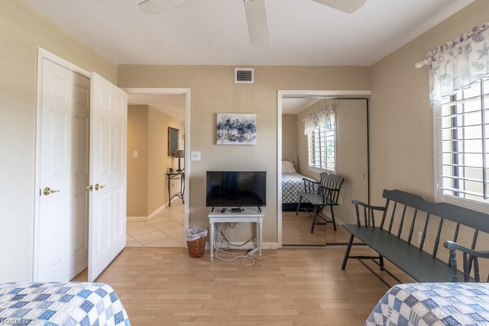 BAYSHORES - Residential Lease