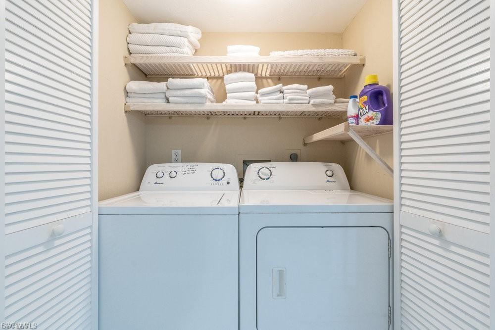 BAYSHORES - Residential Lease