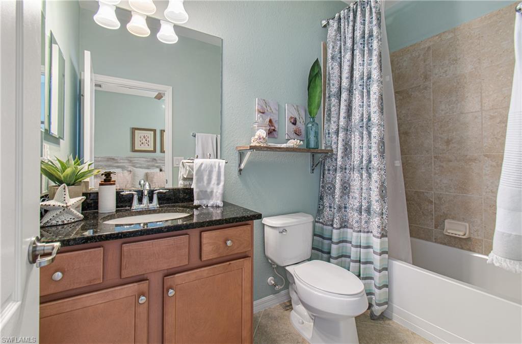 REFLECTION ISLES - Residential