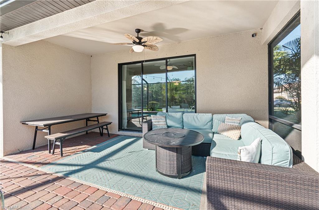 REFLECTION ISLES - Residential