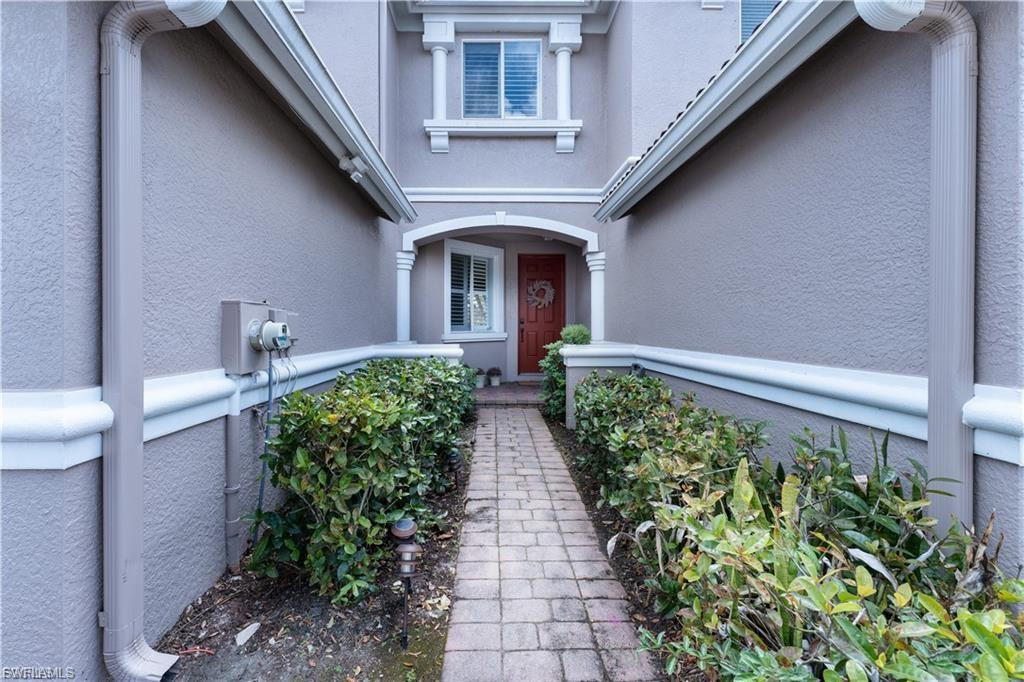 COLONNADE AT FORUM - Residential