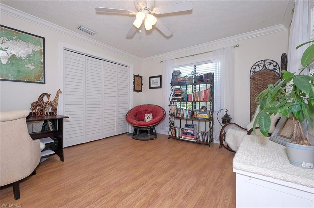 SAN CARLOS PARK - Residential