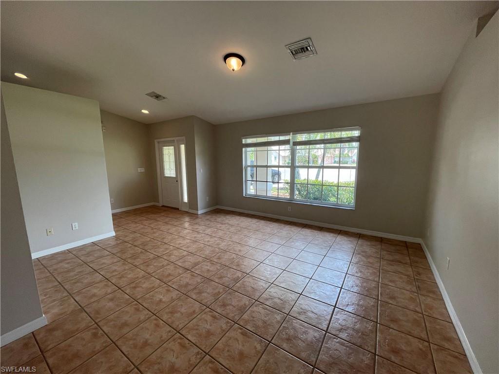 BERKSHIRE LAKES - Residential Lease