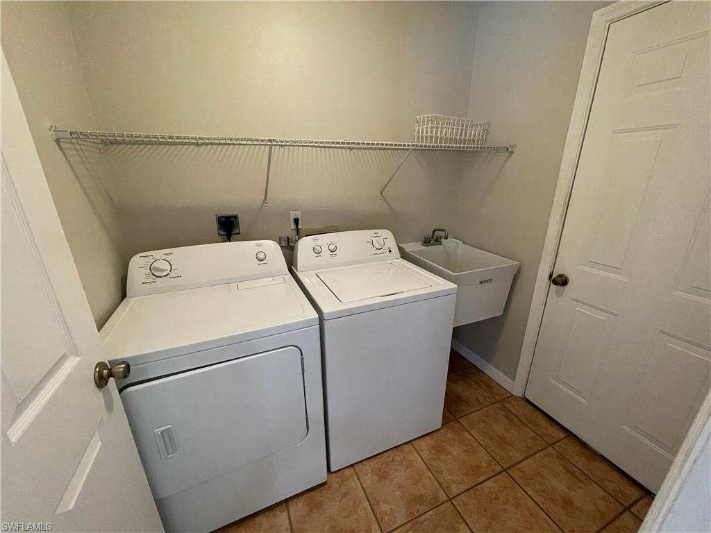 BERKSHIRE LAKES - Residential Lease