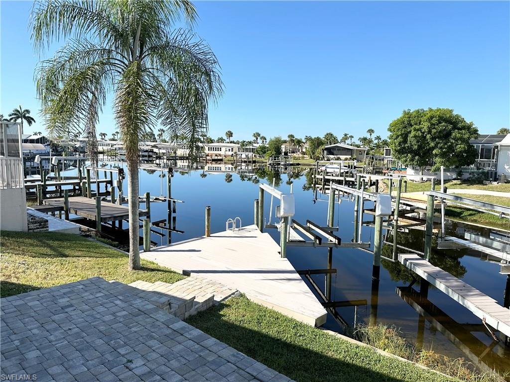 BAYSIDE ESTATES - Residential