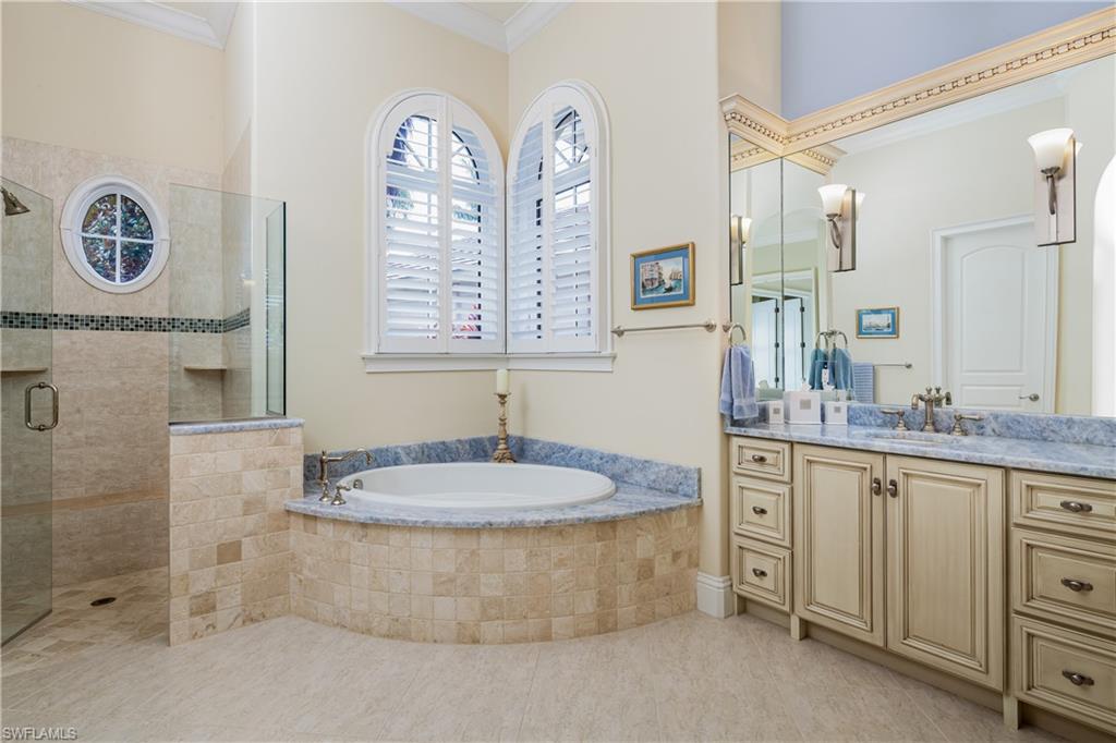 ROYAL HARBOR - Residential