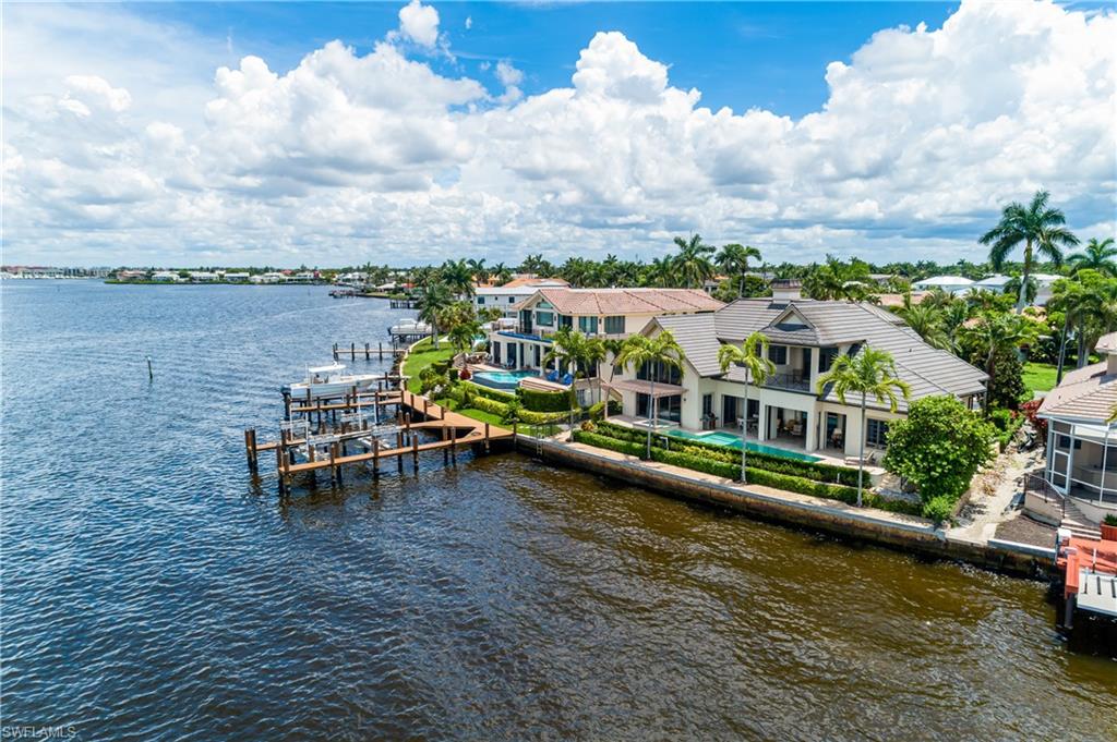 ROYAL HARBOR - Residential