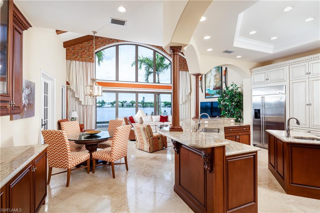 ROYAL HARBOR - Residential