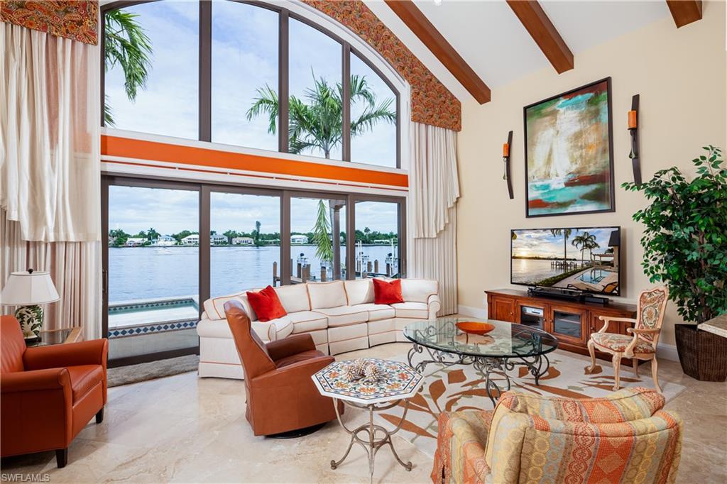 ROYAL HARBOR - Residential