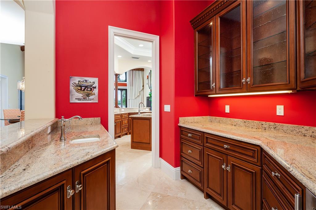 ROYAL HARBOR - Residential