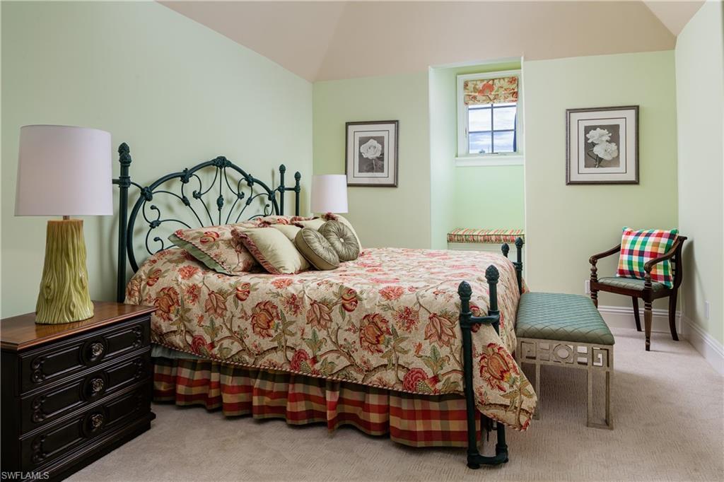 ROYAL HARBOR - Residential