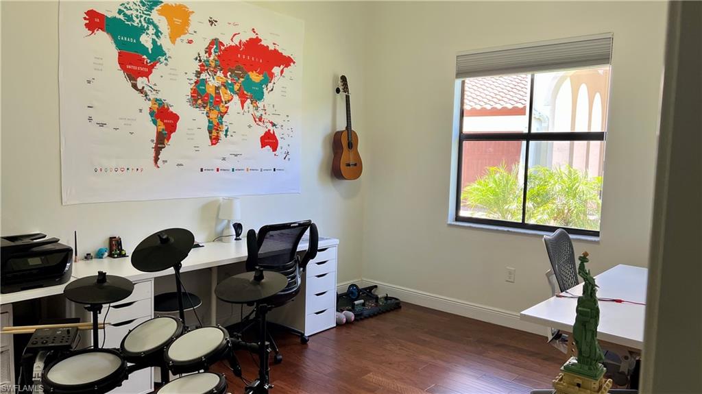 MAPLE RIDGE - Residential Lease