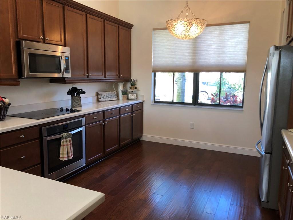 MAPLE RIDGE - Residential Lease