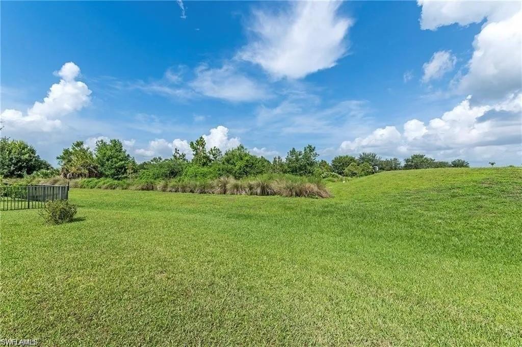 MAPLE RIDGE - Residential Lease